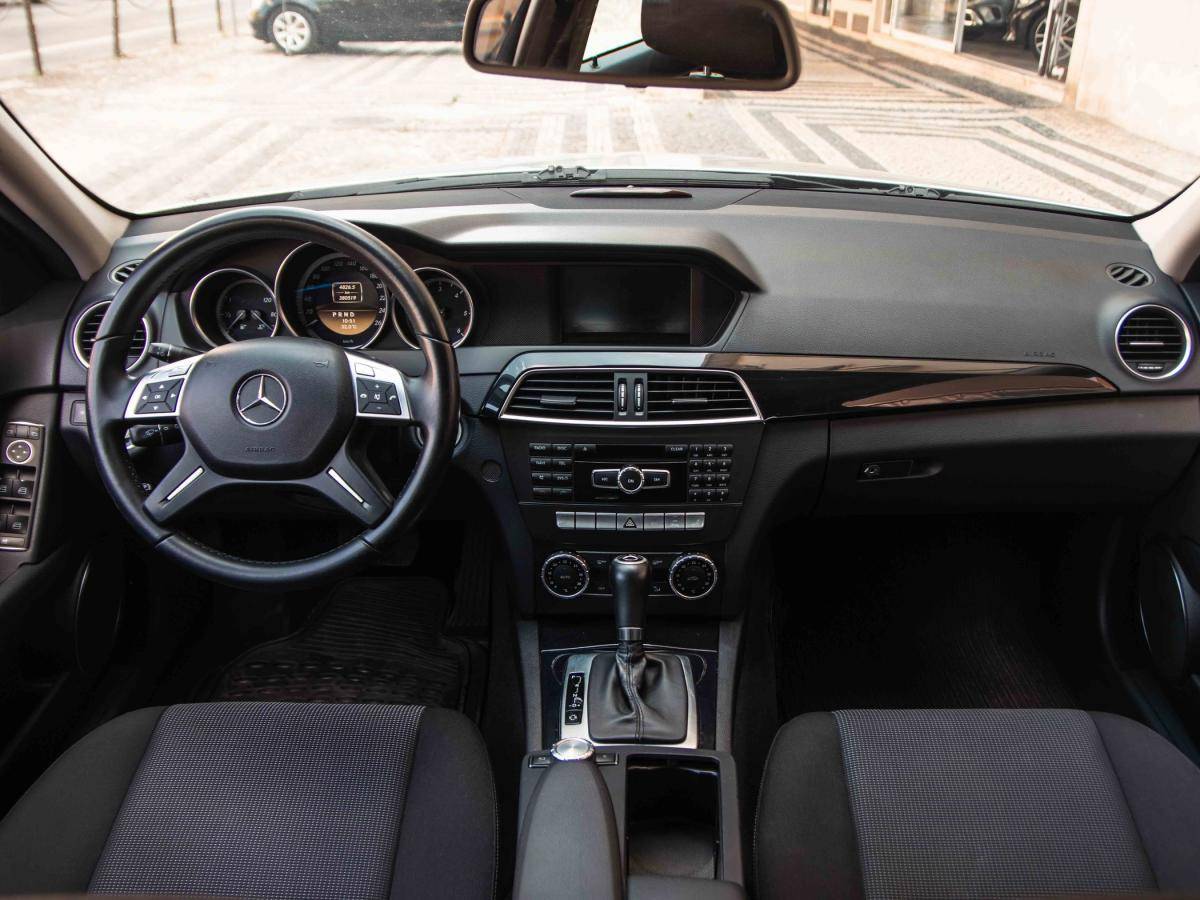 mercedes-benz-classe-c-2012-diesel-2143cc