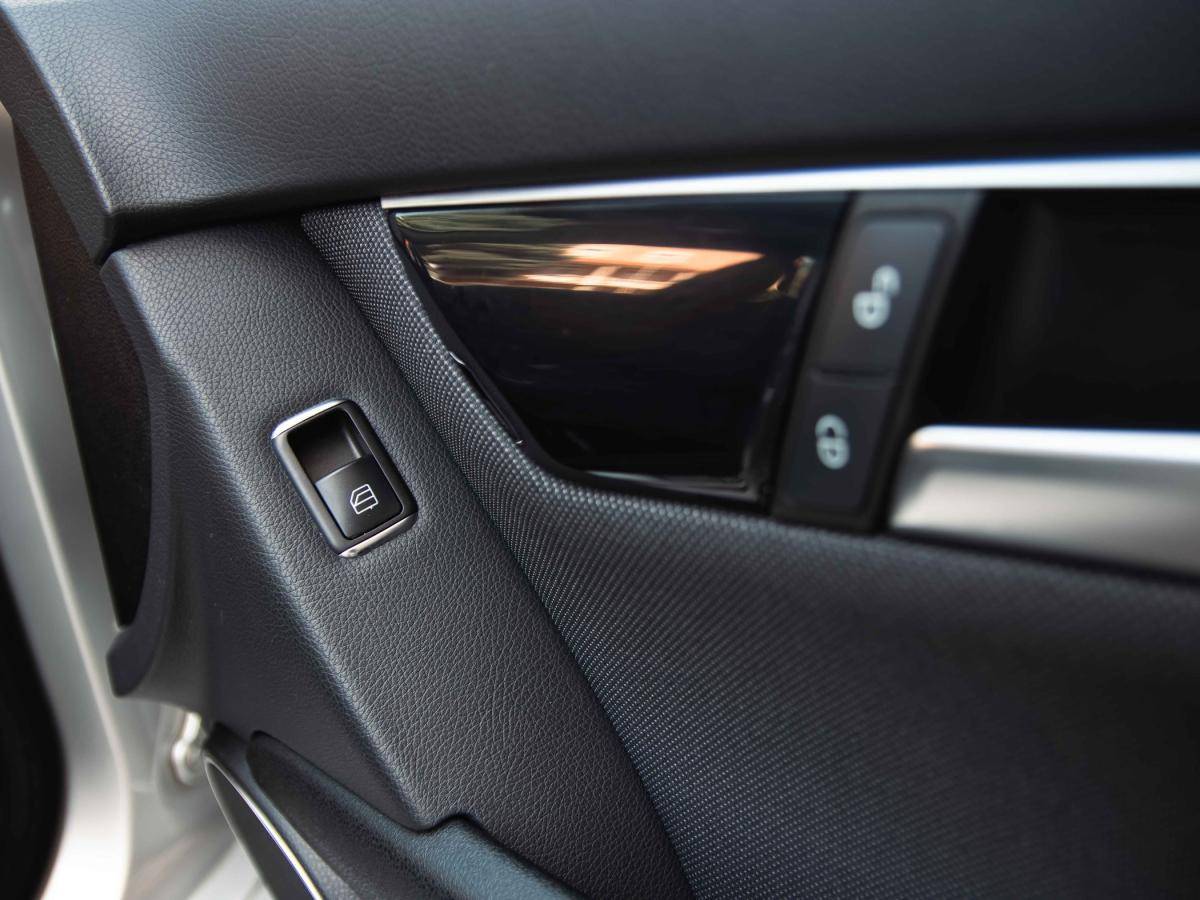 mercedes-benz-classe-c-2012-diesel-2143cc