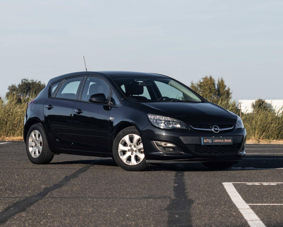 opel-astra-2014-diesel-1686cc