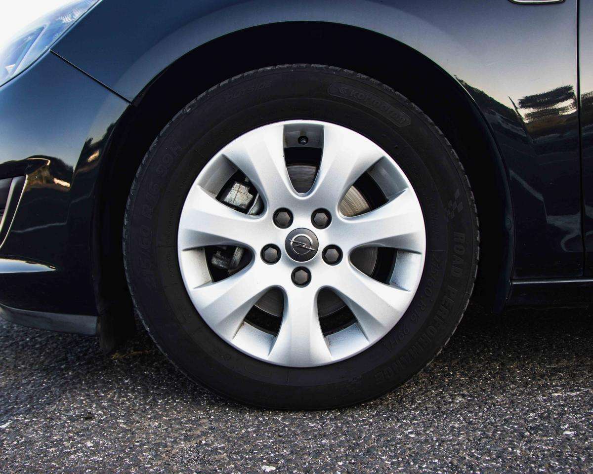 opel-astra-2014-diesel-1686cc