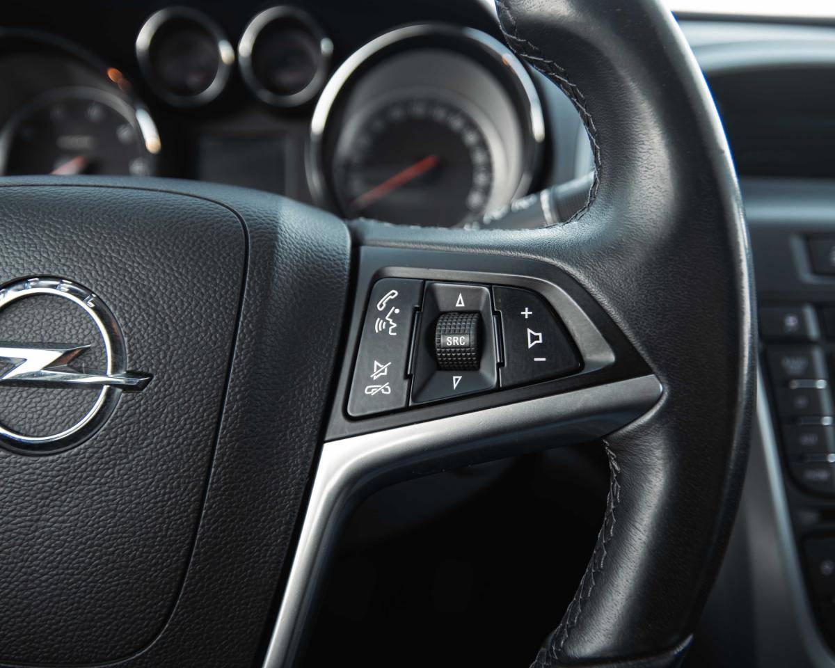 opel-astra-2014-diesel-1686cc