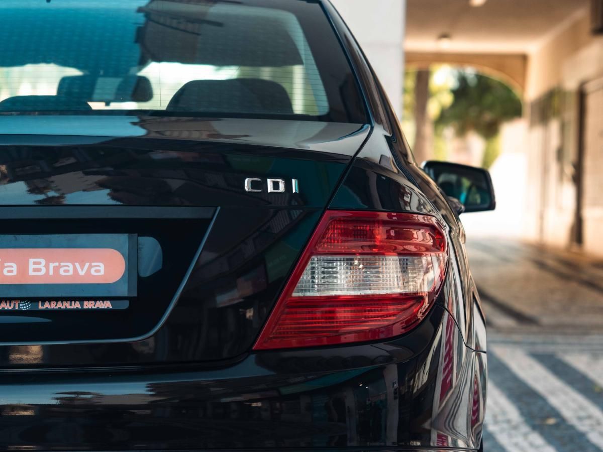 mercedes-benz-classe-c-2009-diesel-2143cc