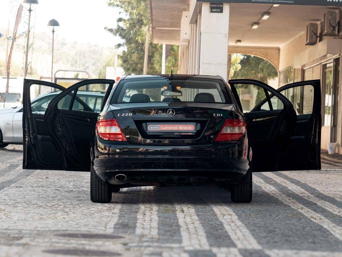 mercedes-benz-classe-c-2009-diesel-2143cc