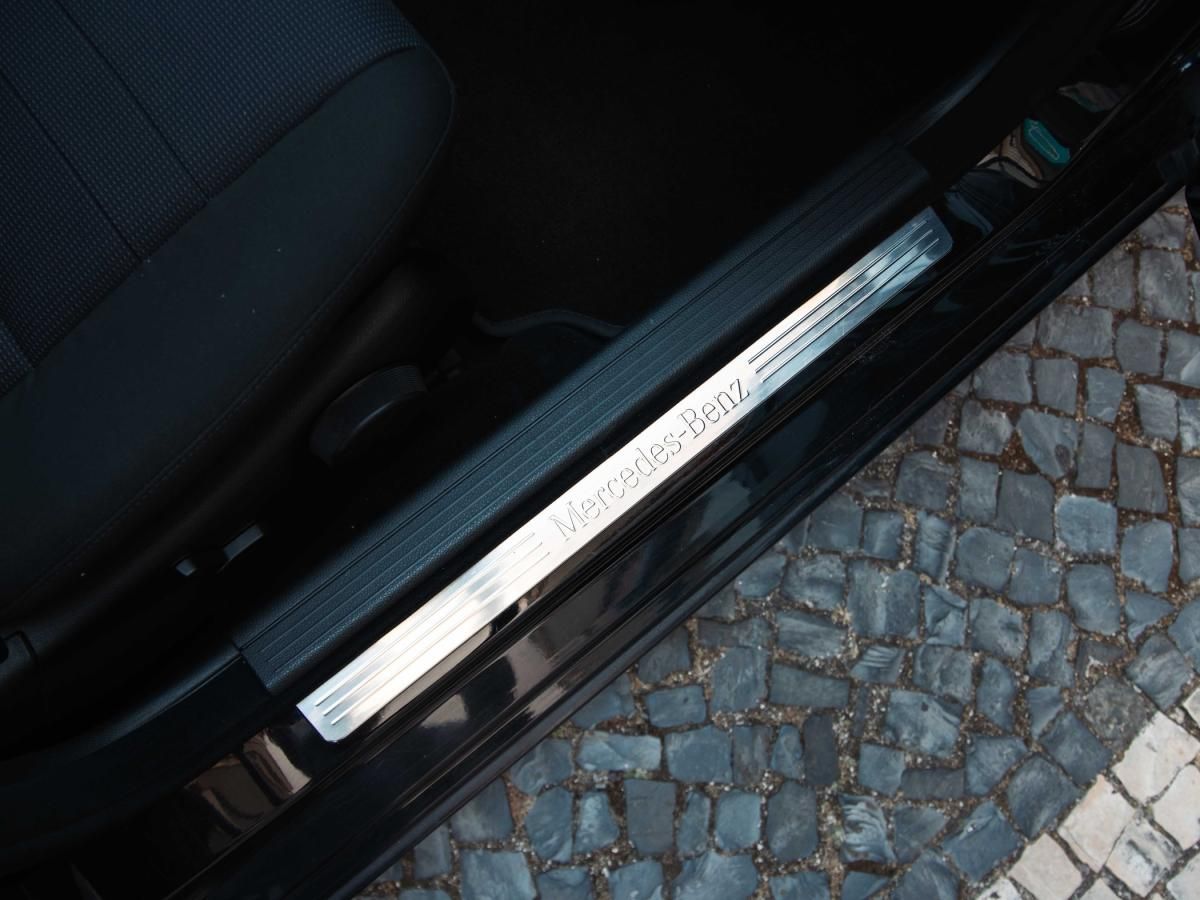 mercedes-benz-classe-c-2009-diesel-2143cc