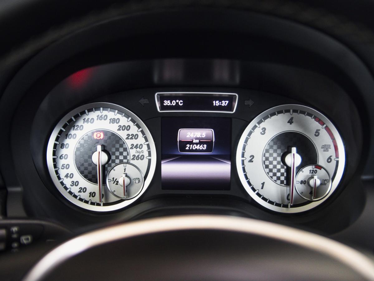 mercedes-benz-classe-a-2015-diesel-1461cc
