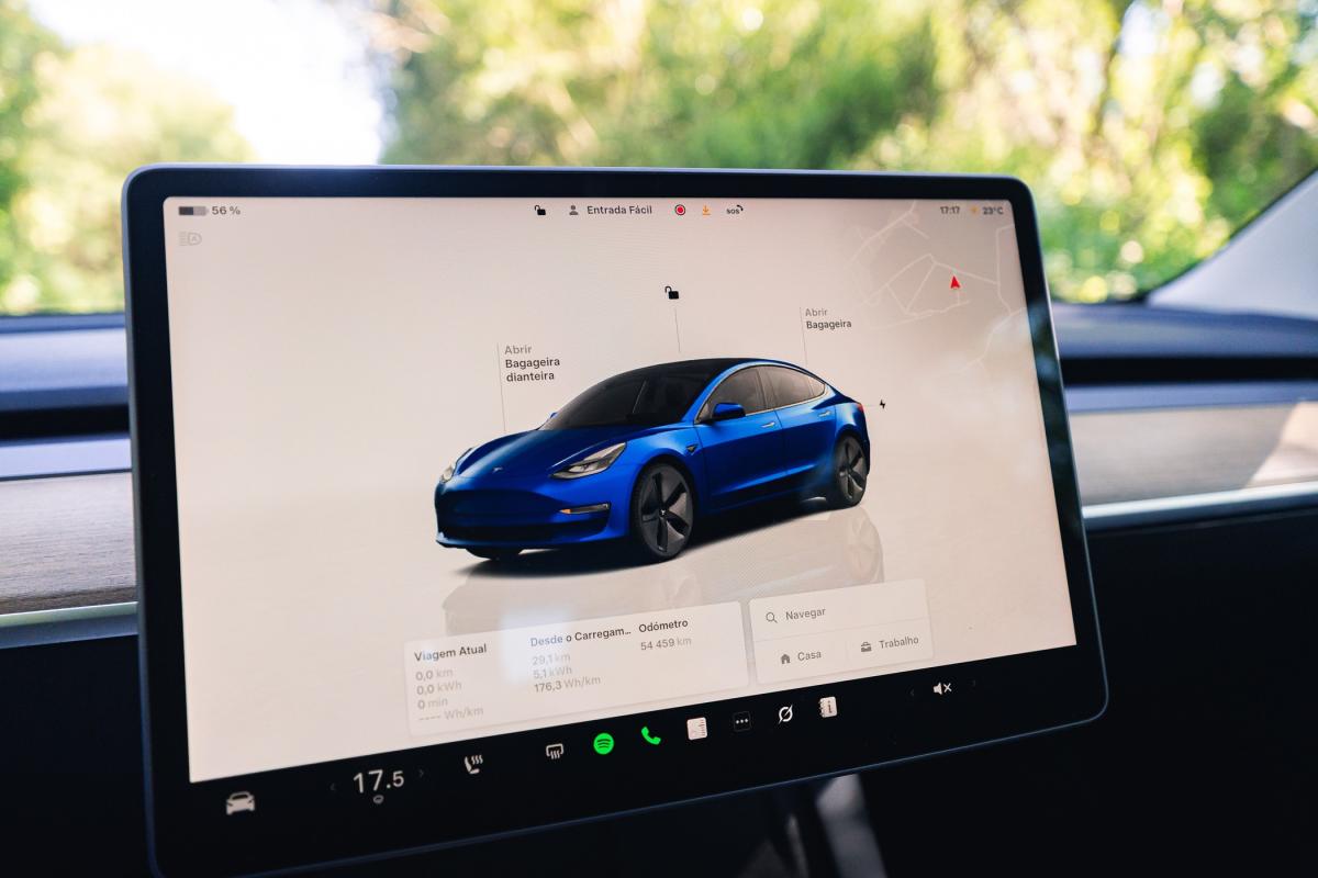 tesla-model-3-2022-eletrico-0cc