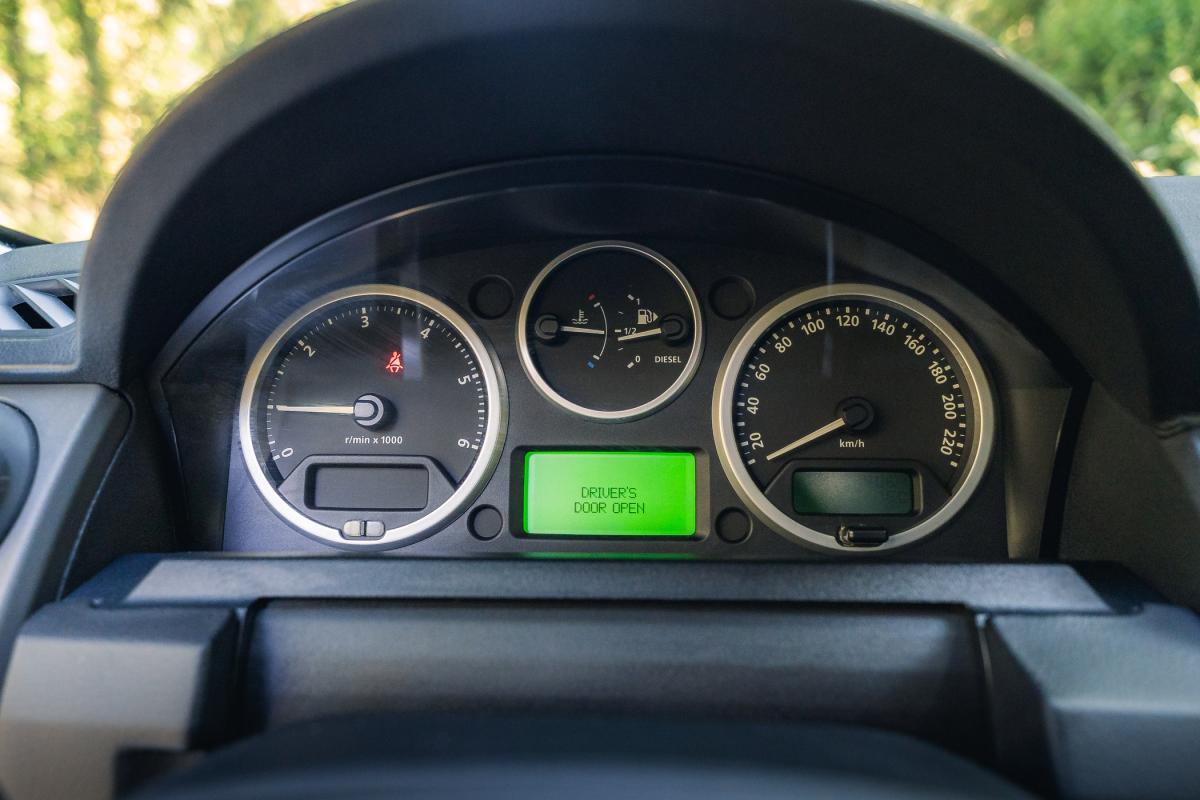 land-rover-discovery-2006-diesel-2720cc