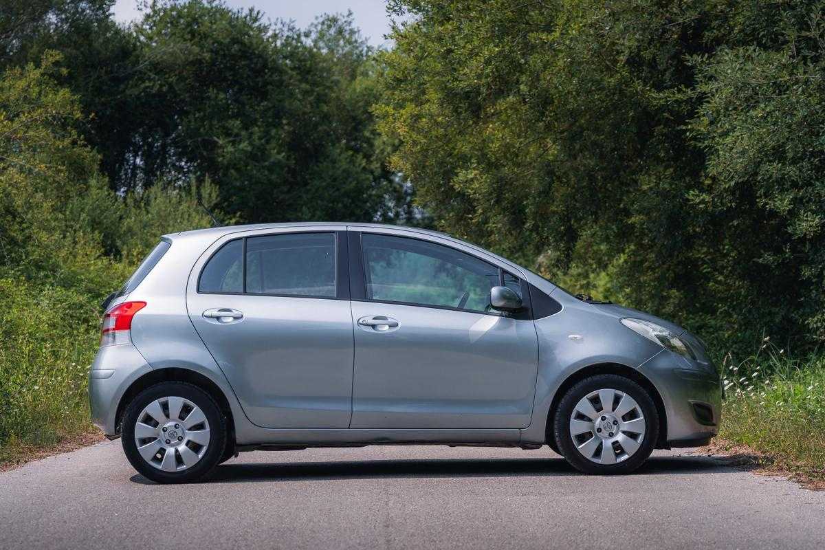 toyota-yaris-2010-diesel-1364cc