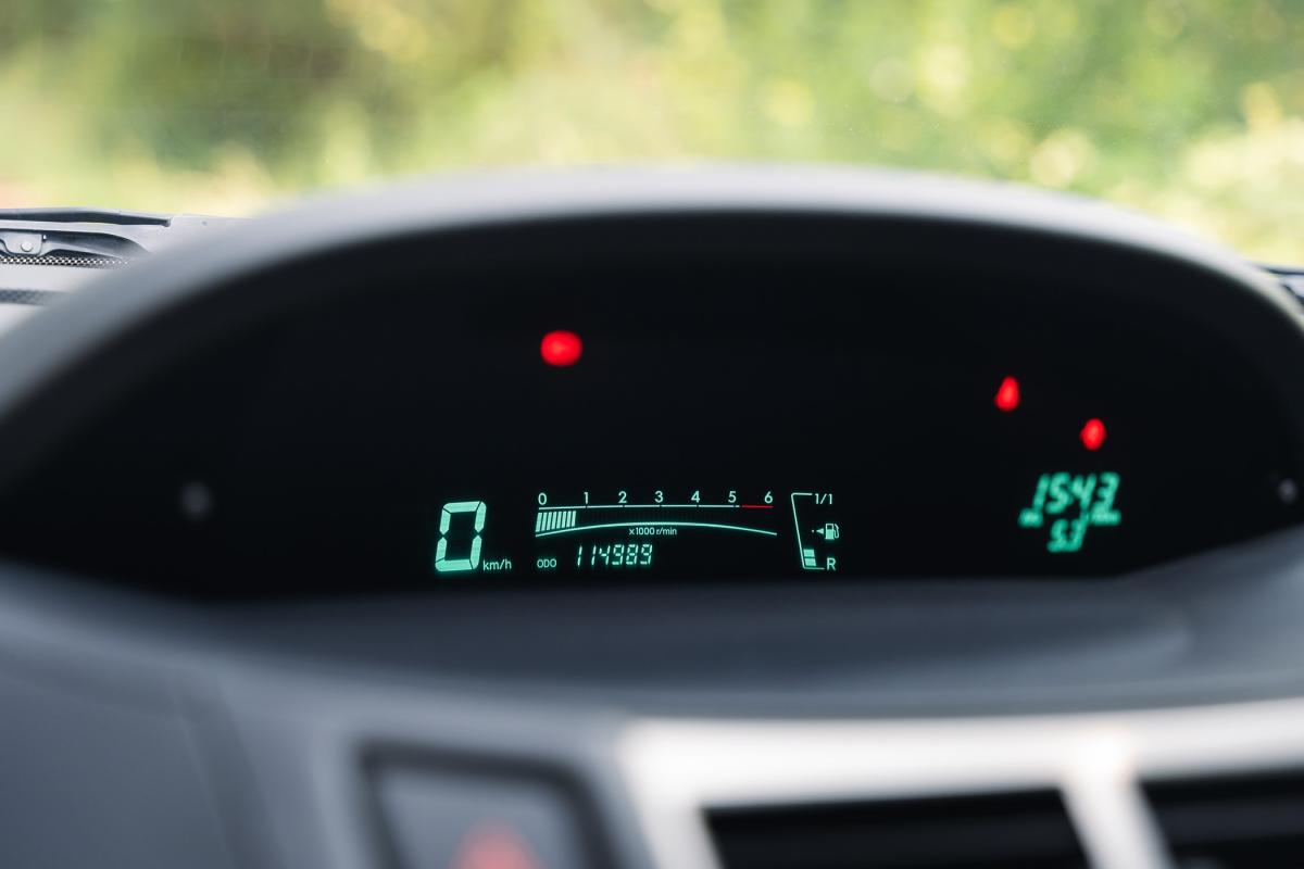 toyota-yaris-2010-diesel-1364cc