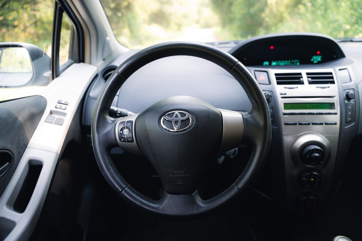 toyota-yaris-2010-diesel-1364cc