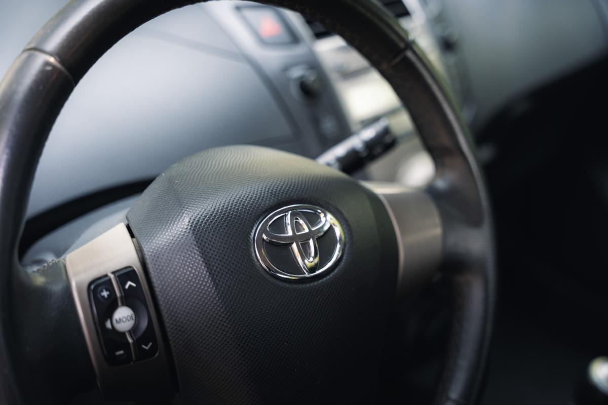 toyota-yaris-2010-diesel-1364cc