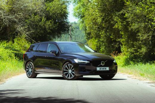 volvo-v60-2022-hibrido-a-gasolina-1969cc