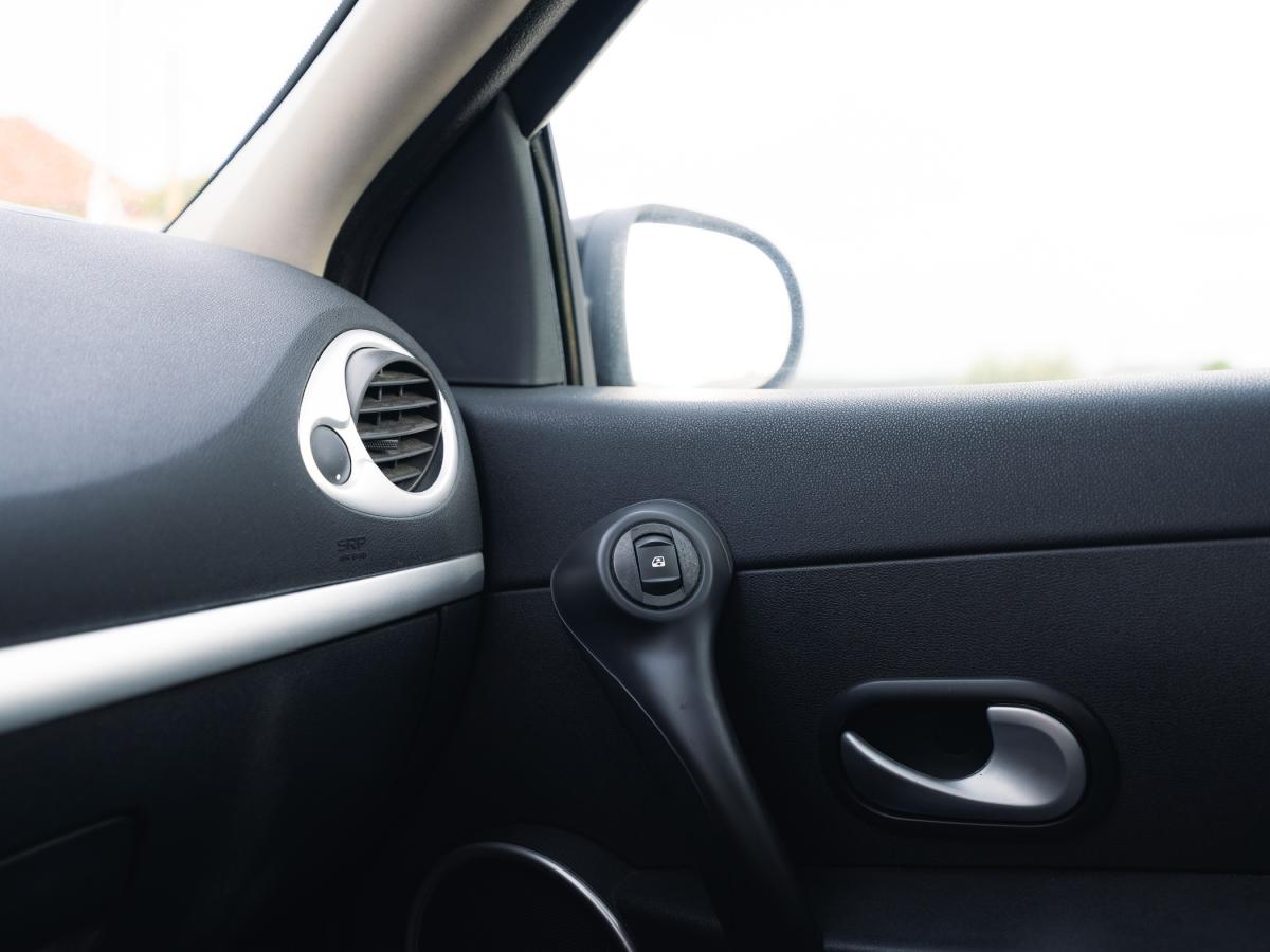 renault-clio-2008-gasolina-1149cc