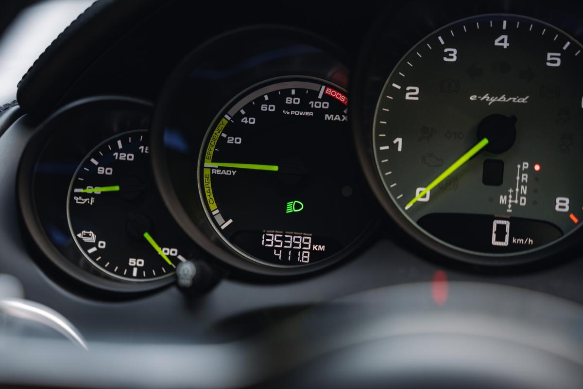 porsche-cayenne-2015-hibrido-a-gasolina-2995cc