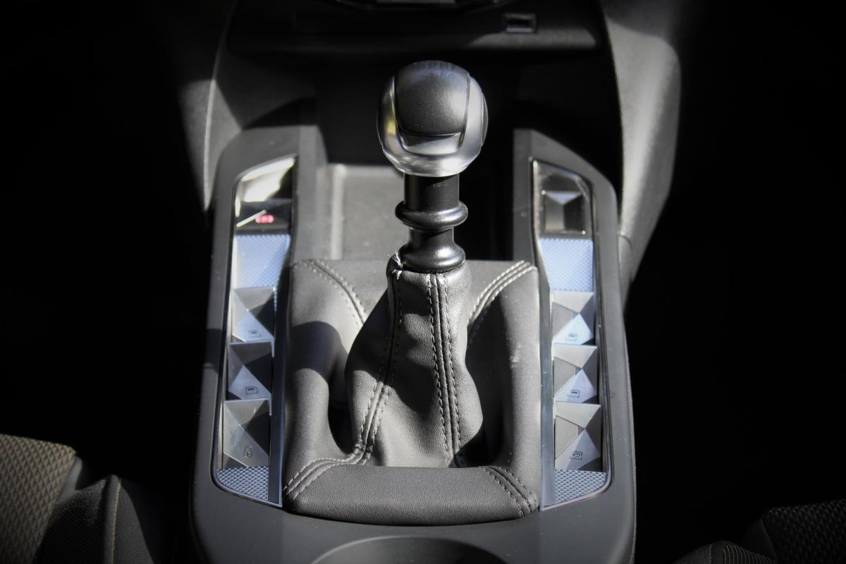 ds-ds-3-crossback-2019-gasolina-1199cc