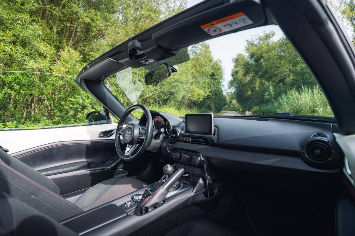 mazda-mx-5-2016-gasolina-1496cc