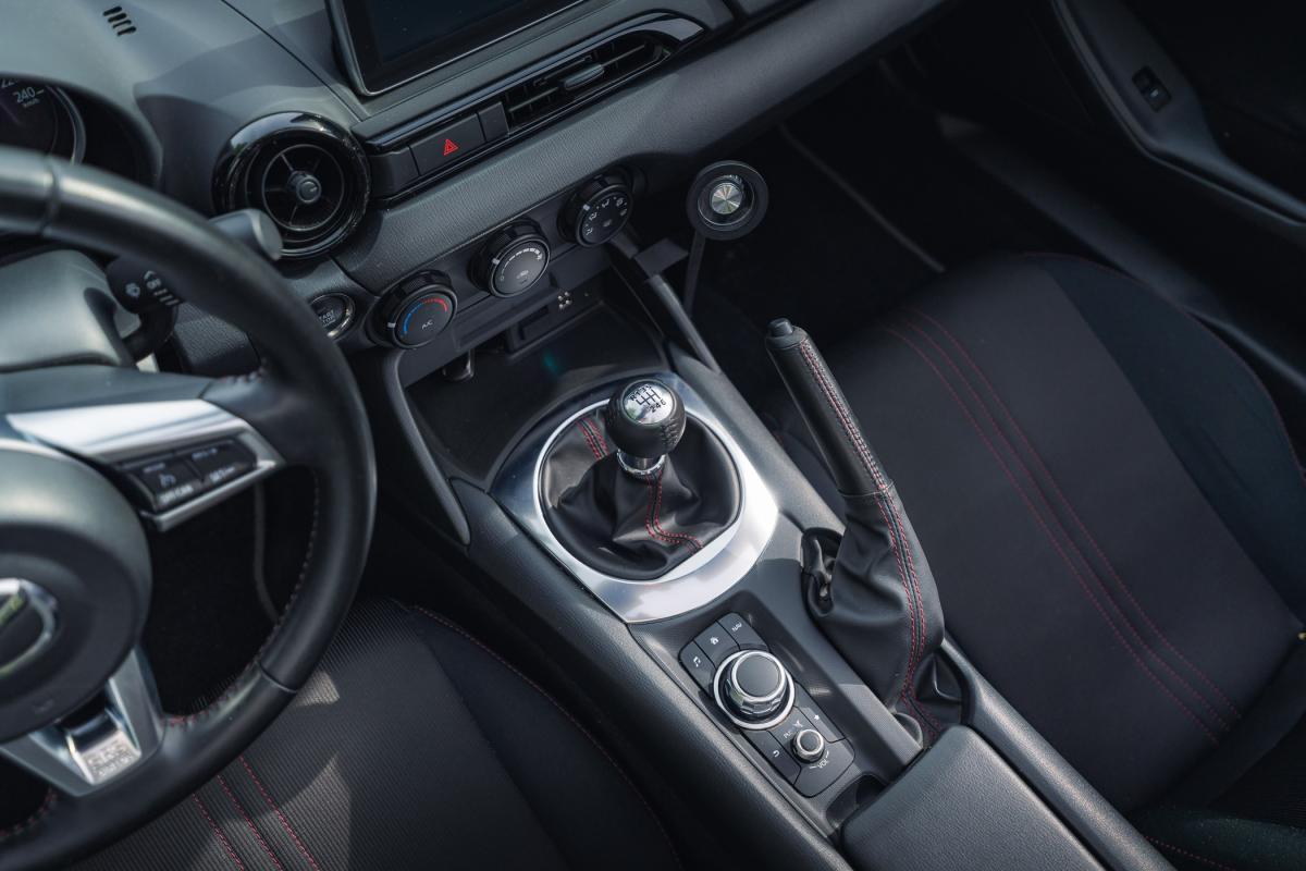 mazda-mx-5-2016-gasolina-1496cc
