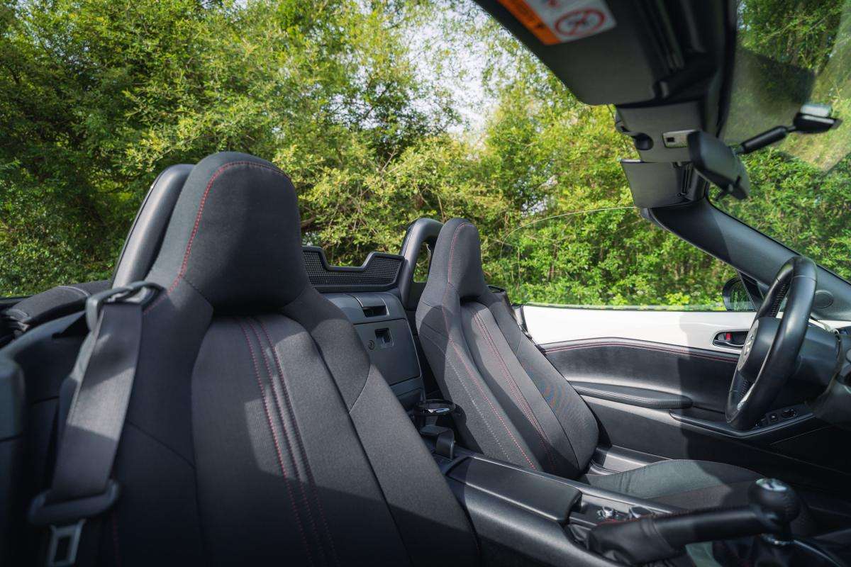 mazda-mx-5-2016-gasolina-1496cc