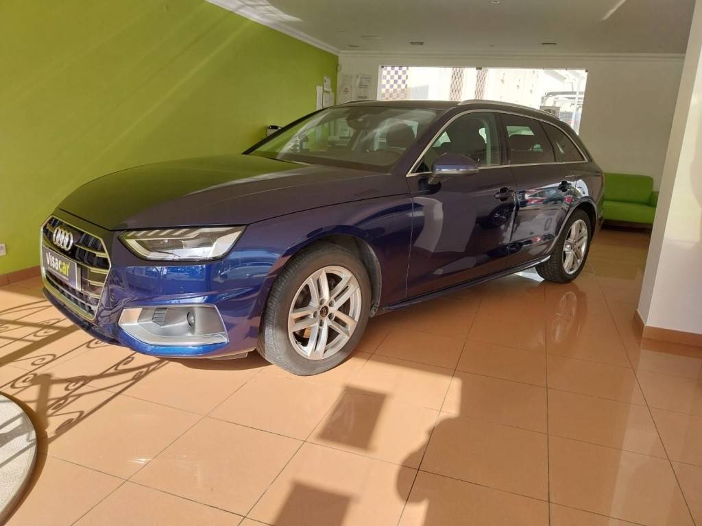 audi-a4-avant-2023-diesel-0cc