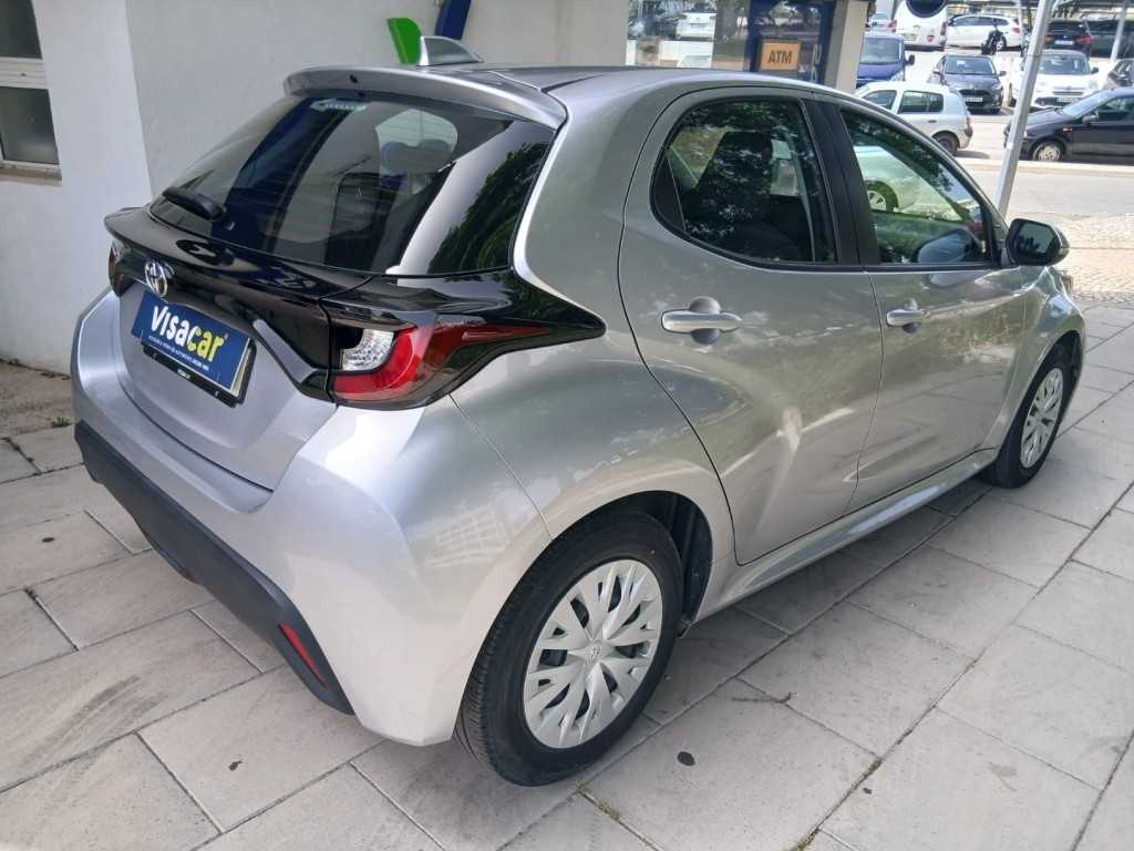 toyota-yaris-2021-gasolina-0cc