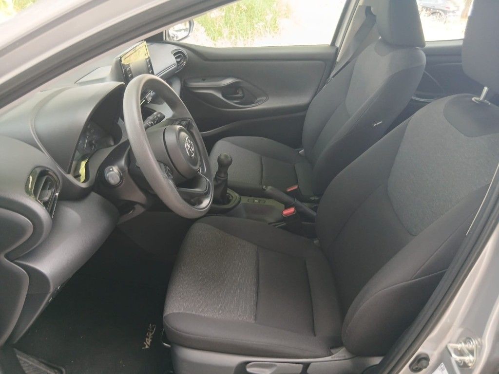 toyota-yaris-2021-gasolina-0cc