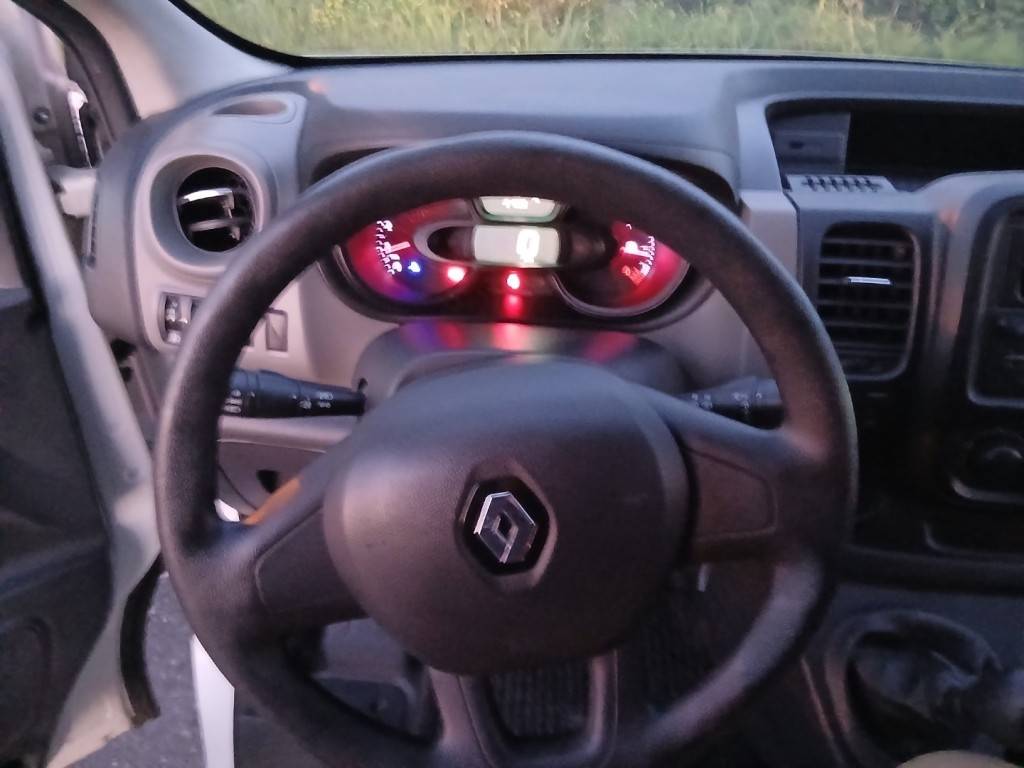 renault-trafic-2018-diesel-0cc