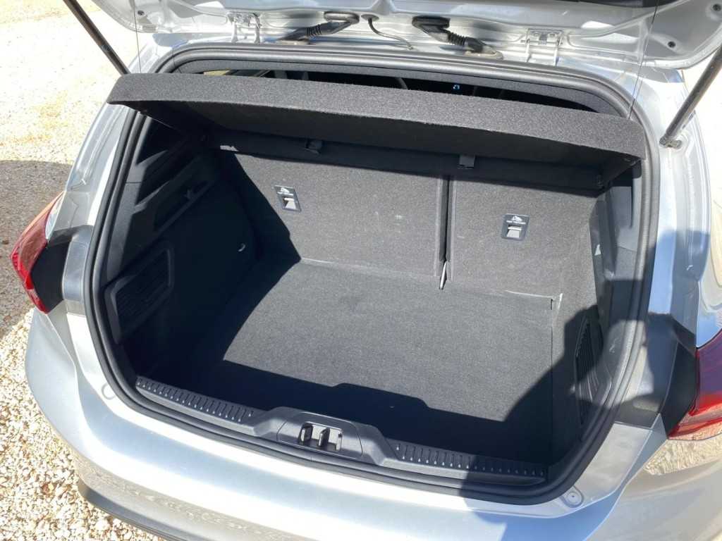 ford-focus-2024-hibrido-a-gasolina-0cc