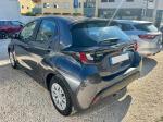 toyota-yaris-2023-hibrido-a-gasolina-1499cc