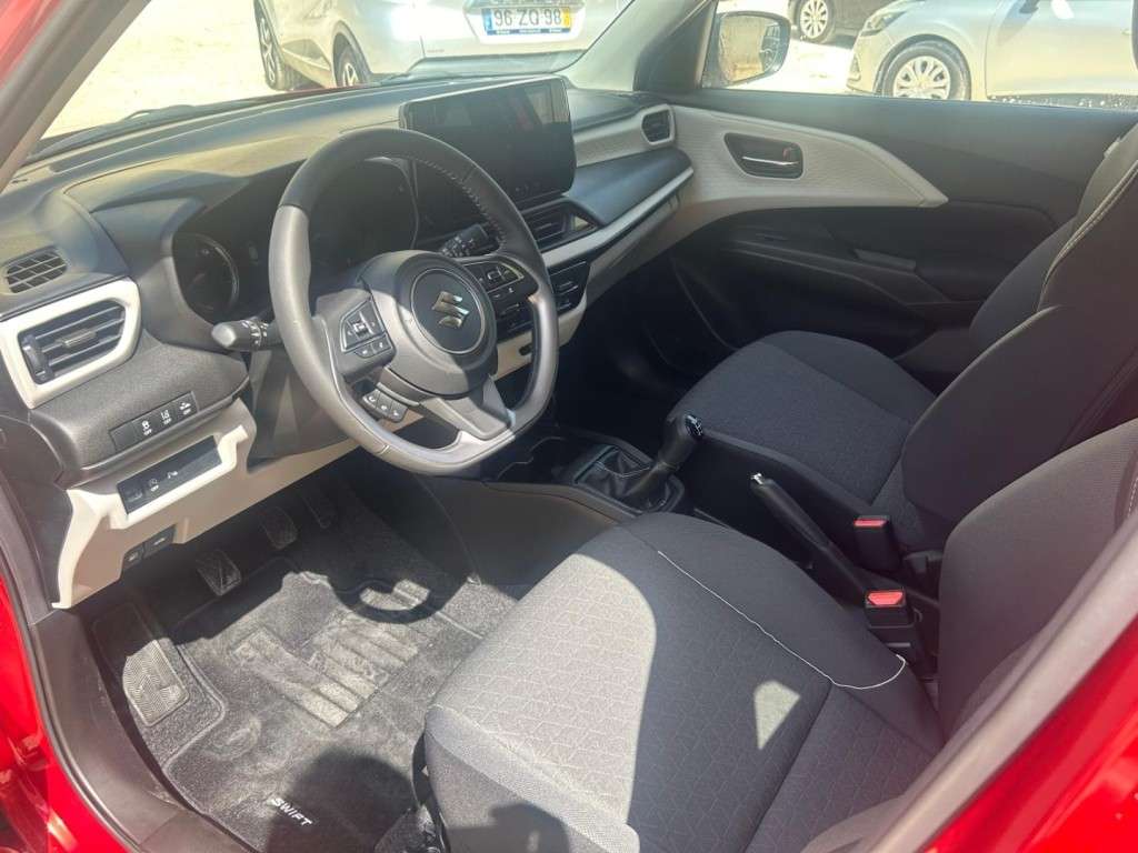 suzuki-swift-2024-gasolina-0cc