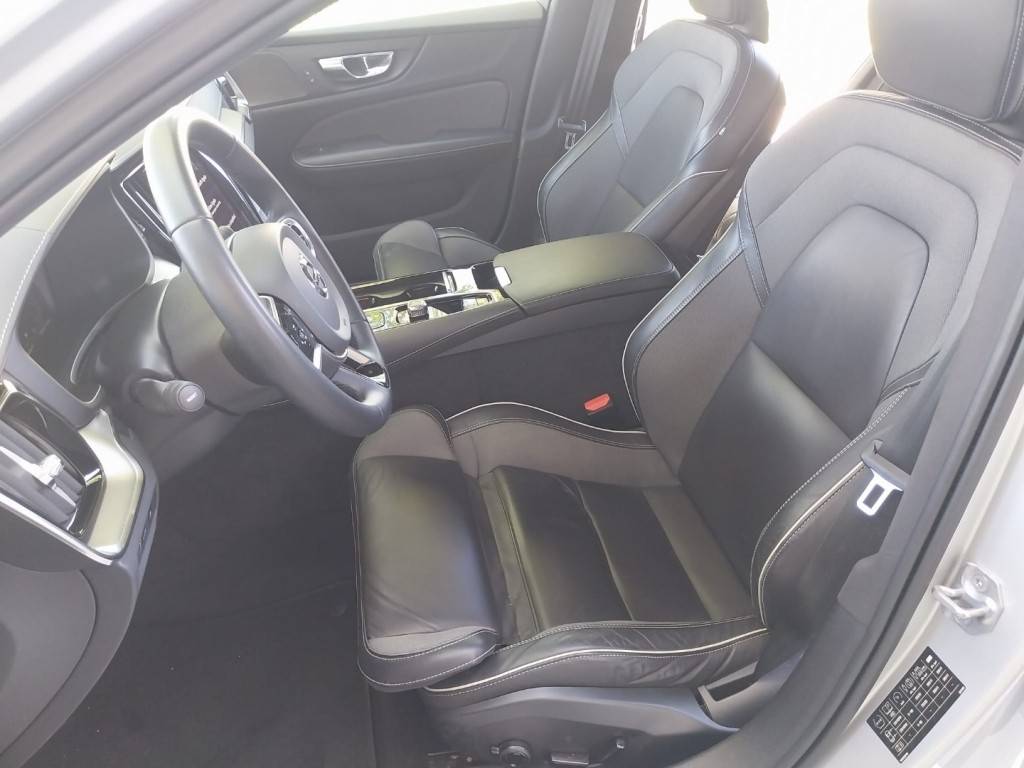 volvo-v60-2021-hibrido-a-gasolina-0cc
