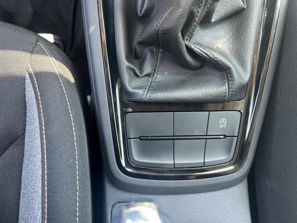 skoda-kamiq-2024-gasolina-0cc