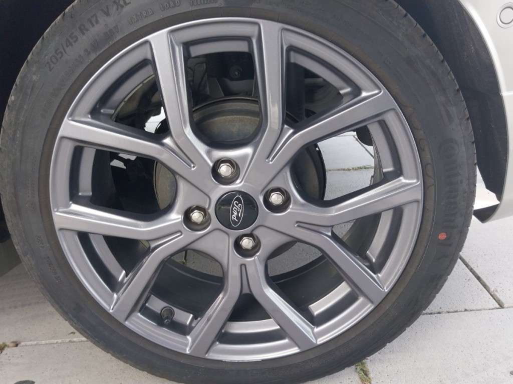 ford-fiesta-2023-gasolina-0cc
