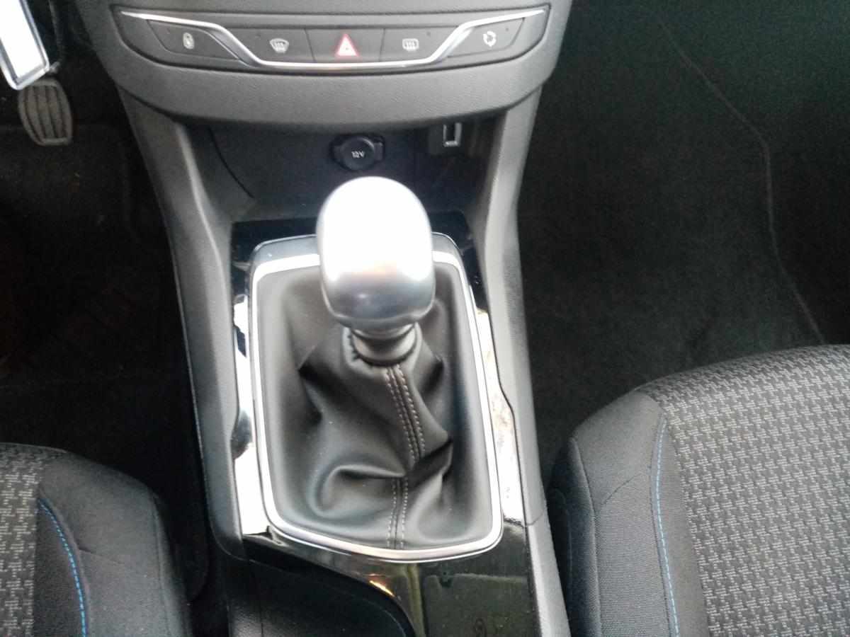 peugeot-308-1-5-bluehdi-2019-diesel-1499cc