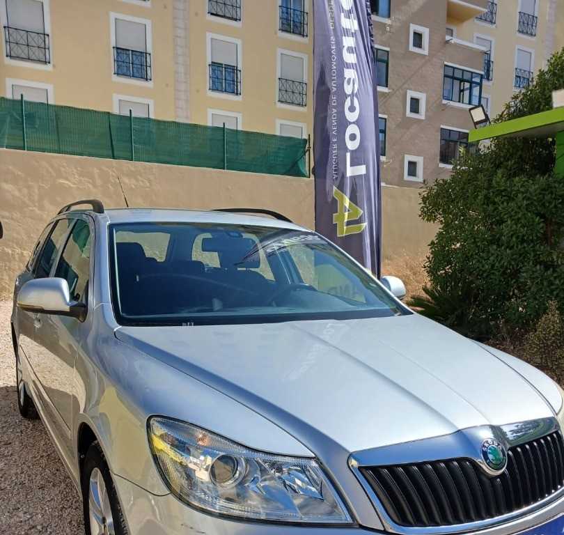 skoda-octavia-2011-diesel-0cc