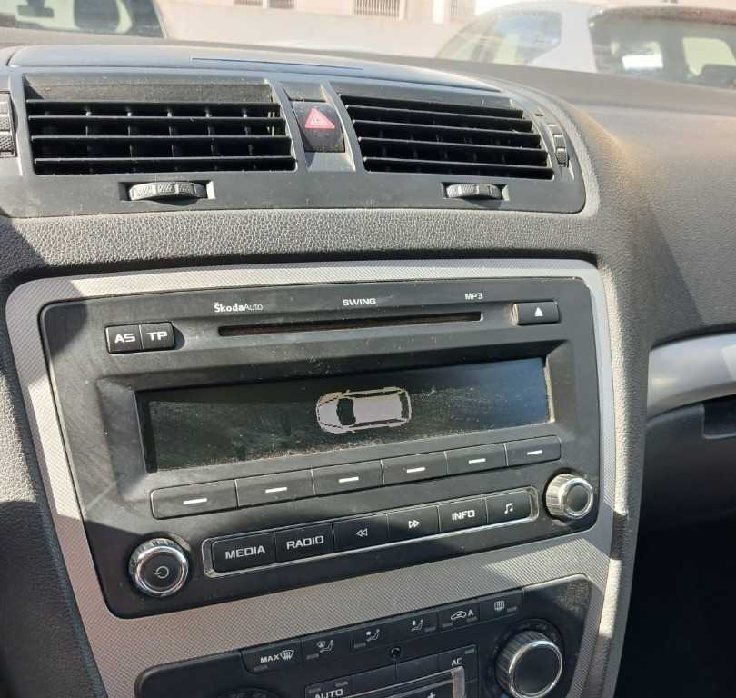skoda-octavia-2011-diesel-0cc
