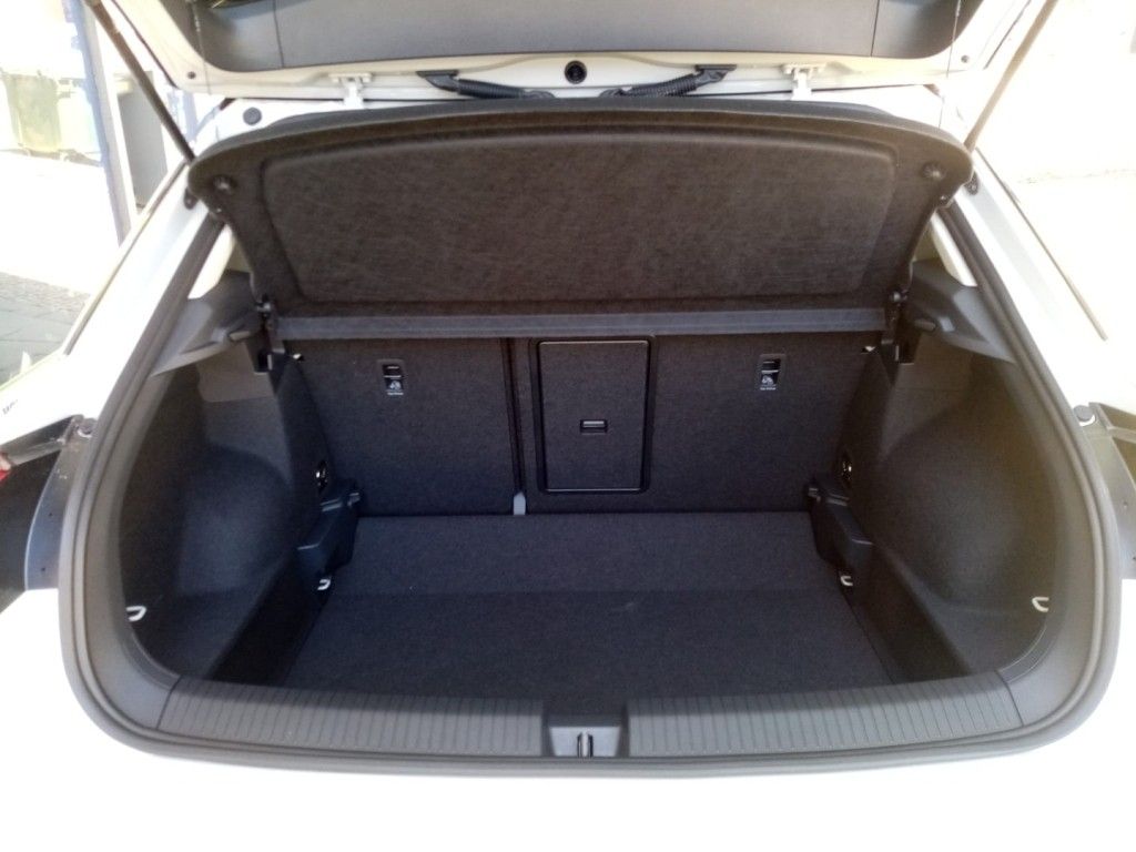 volkswagen-t-roc-2023-gasolina-0cc