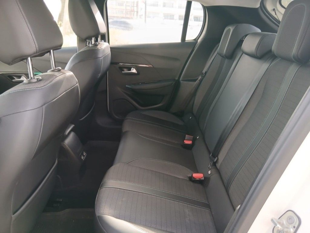 peugeot-208-2021-gasolina-0cc