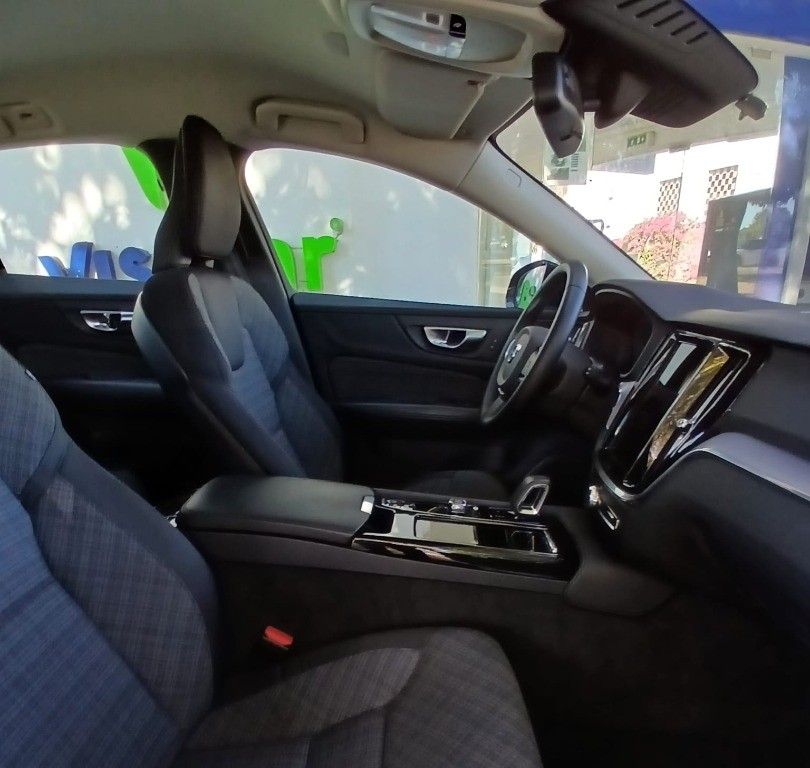 volvo-v60-2024-hibrido-a-gasolina-0cc