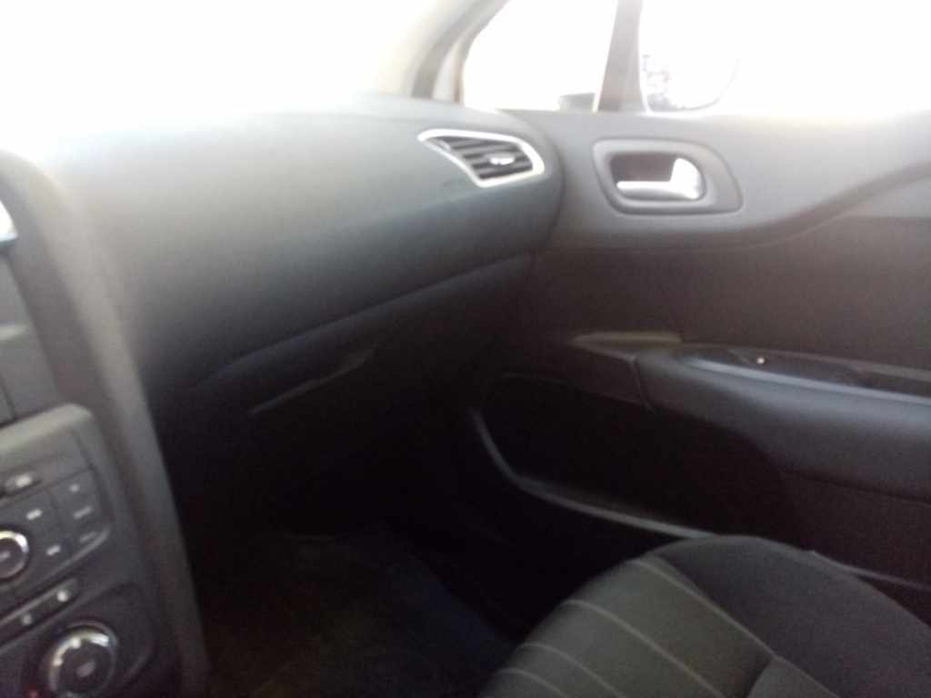 citroen-c4-2017-diesel-1600cc