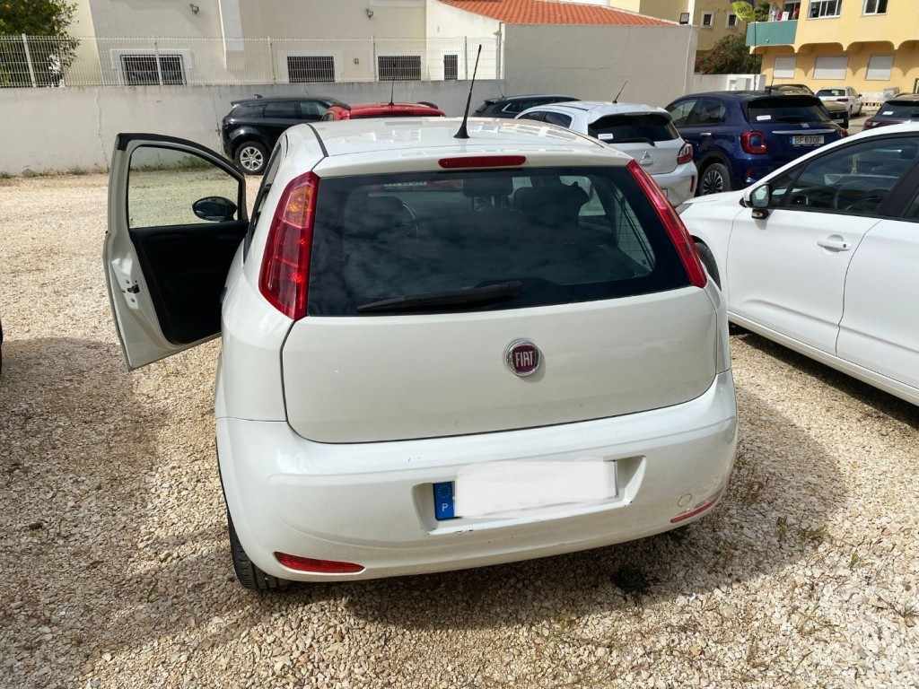 fiat-punto-2018-gasolina-0cc