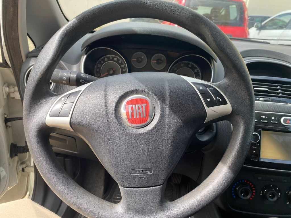 fiat-punto-2018-gasolina-0cc
