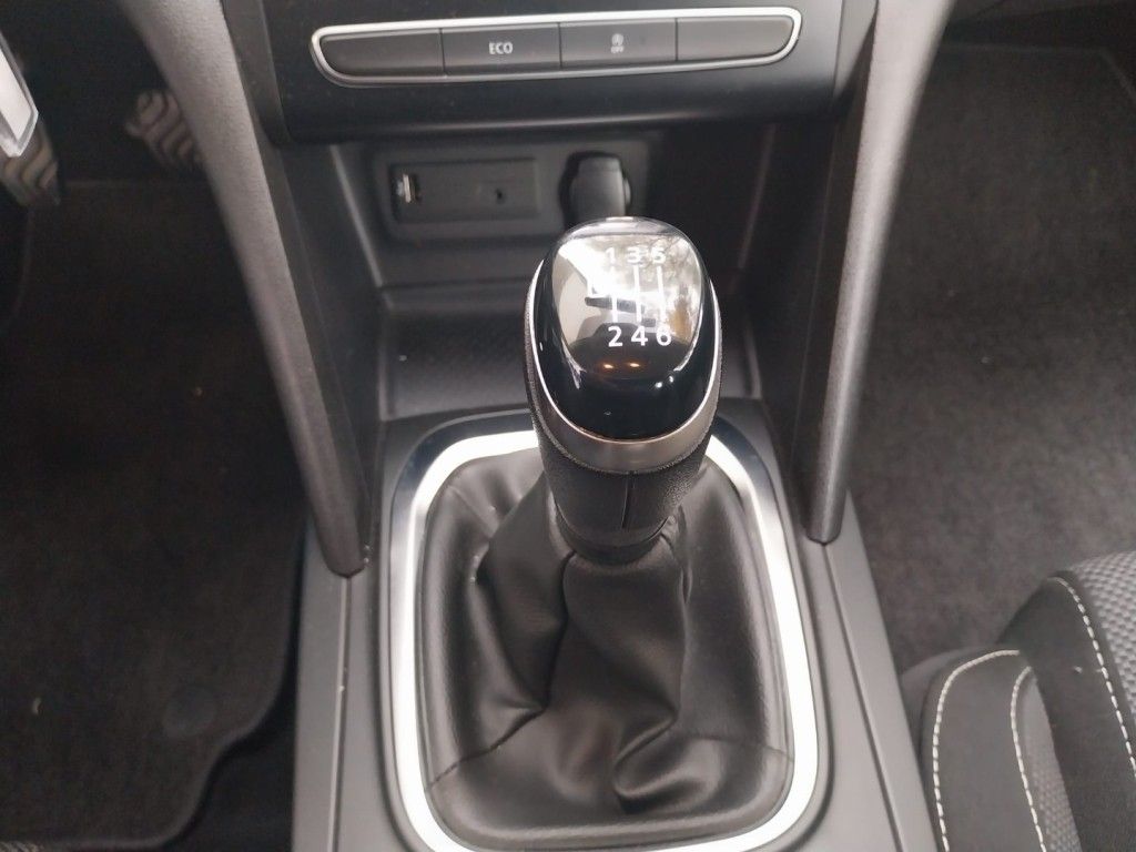 renault-megane-2019-diesel-0cc