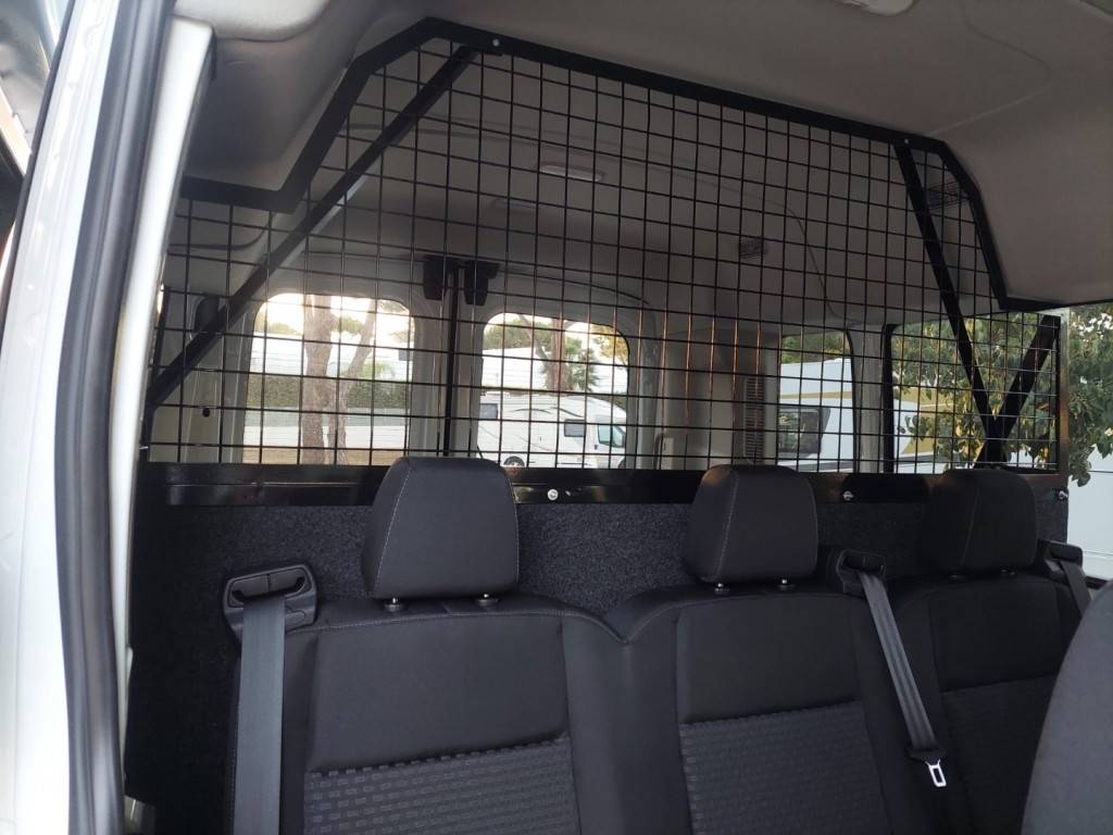 ford-transit-2023-diesel-0cc
