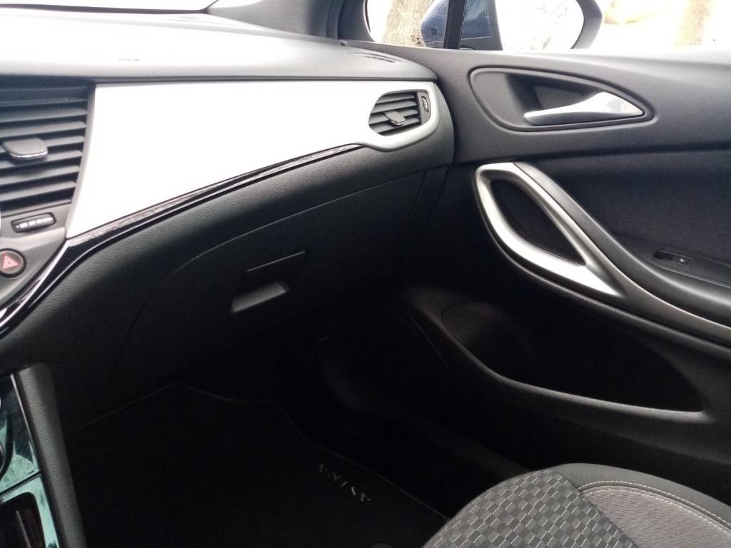 opel-astra-2020-gasolina-0cc