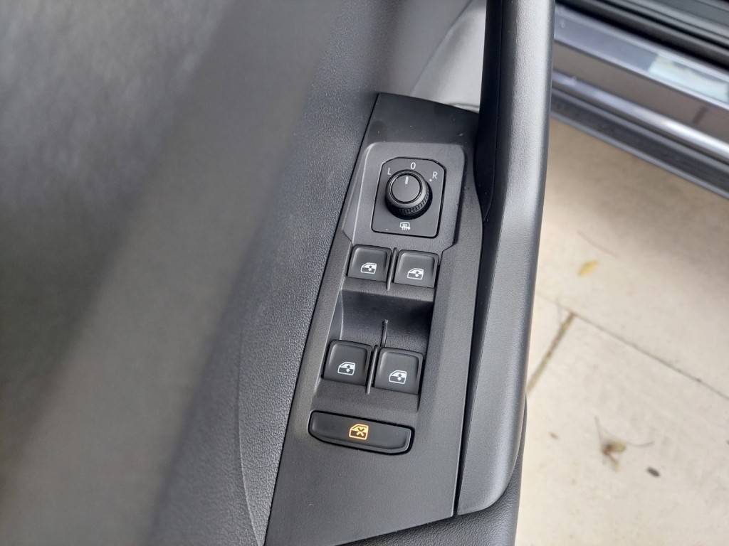 volkswagen-t-cross-2024-gasolina-0cc