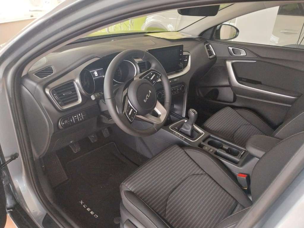 kia-xceed-2024-gasolina-0cc