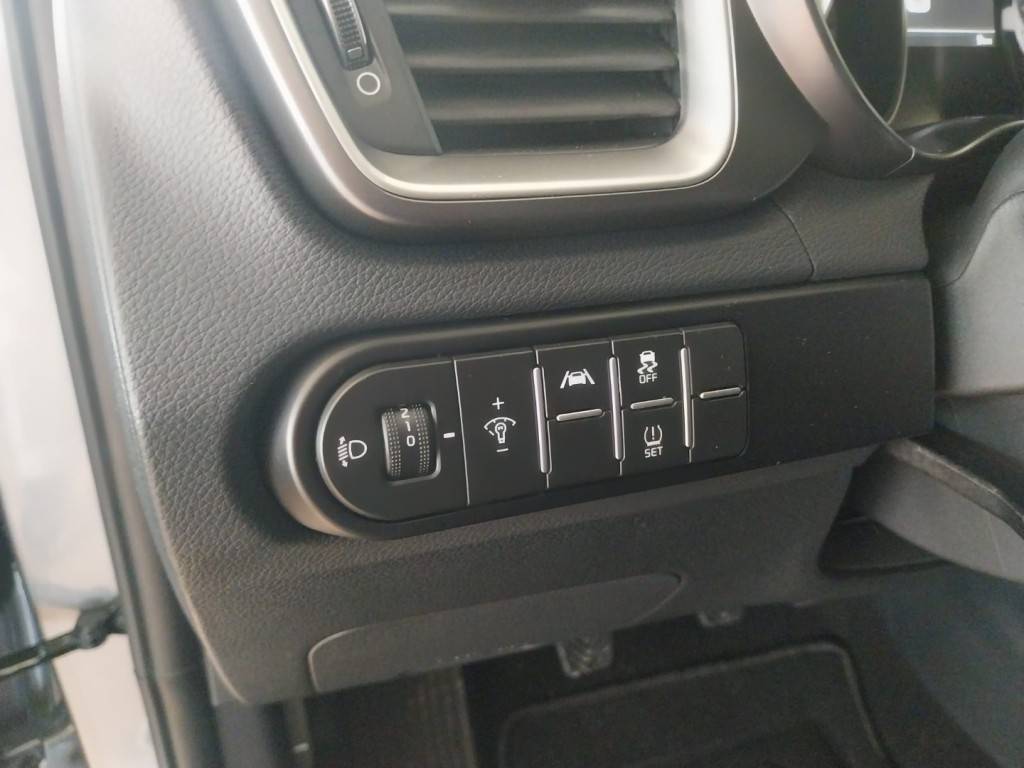 kia-xceed-2024-gasolina-0cc
