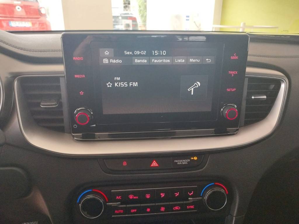 kia-xceed-2024-gasolina-0cc