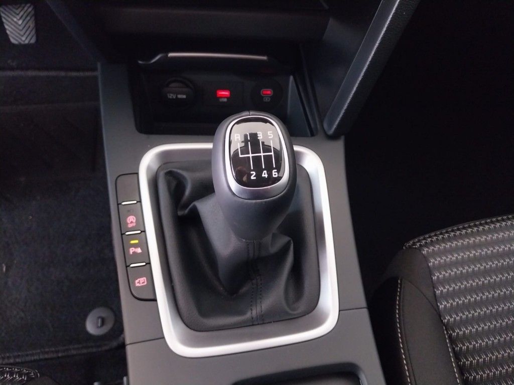 kia-xceed-2024-gasolina-0cc