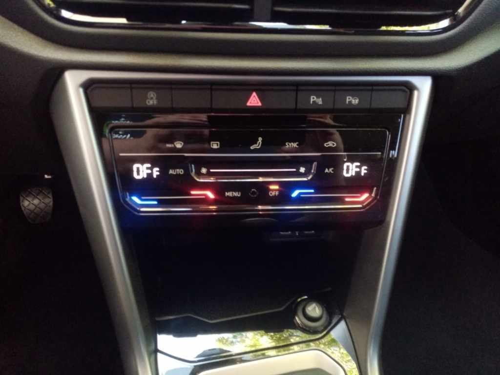 volkswagen-t-roc-1-0-tsi-2023-gasolina-999cc